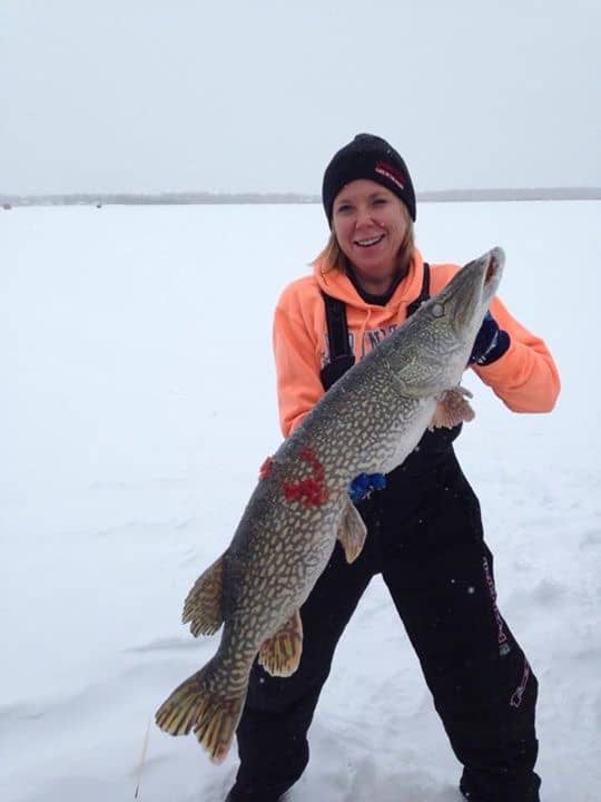 Ice Report March 4, 2016 Visit Warroad, MN